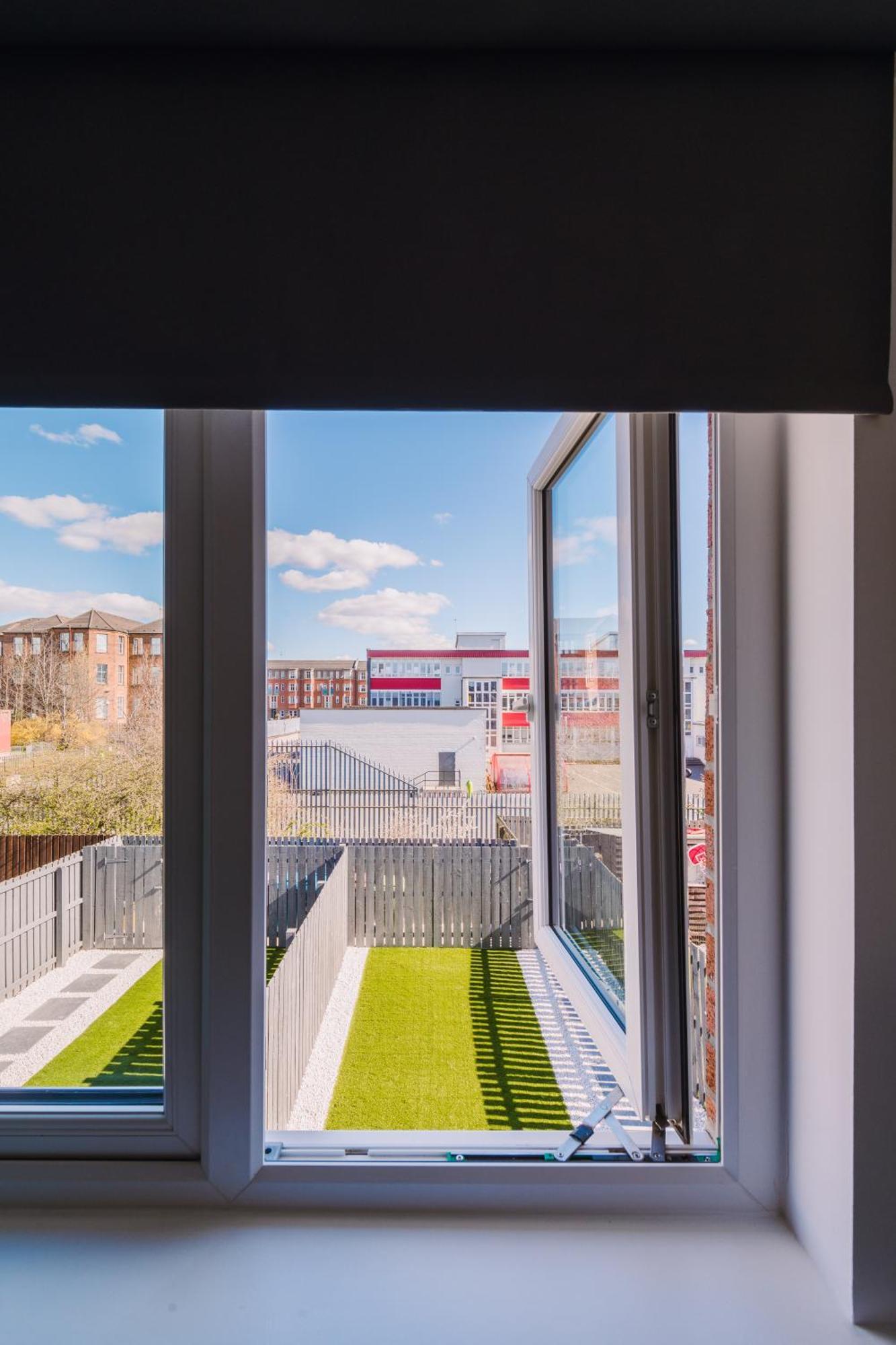 Emirates Aparthouse Glasgow Exterior photo